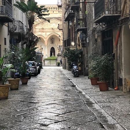 Casa Di Fronte La Cattedrale Daire Palermo Dış mekan fotoğraf