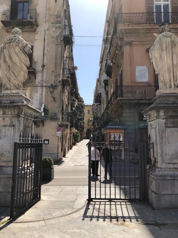 Casa Di Fronte La Cattedrale Daire Palermo Dış mekan fotoğraf